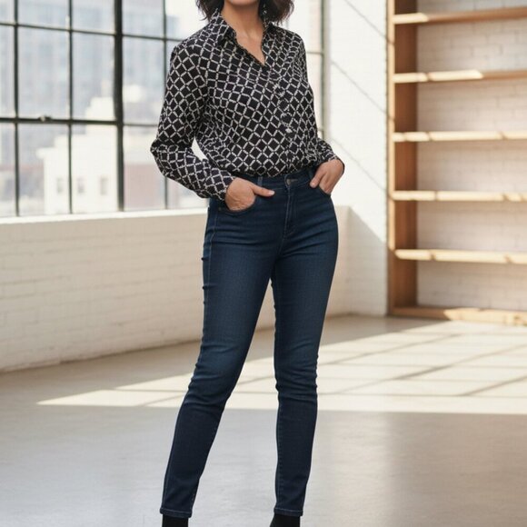 Investments Black & White Geometric Diamond Print Shirt - Picture 1 of 4